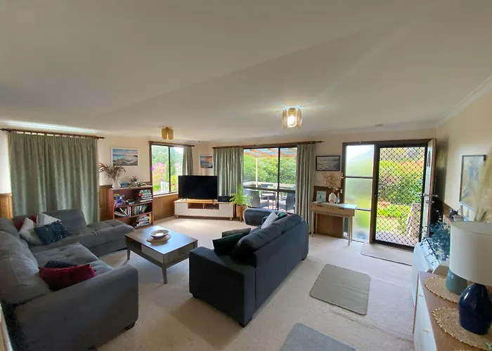 Parnella Cottage - Pet Friendly