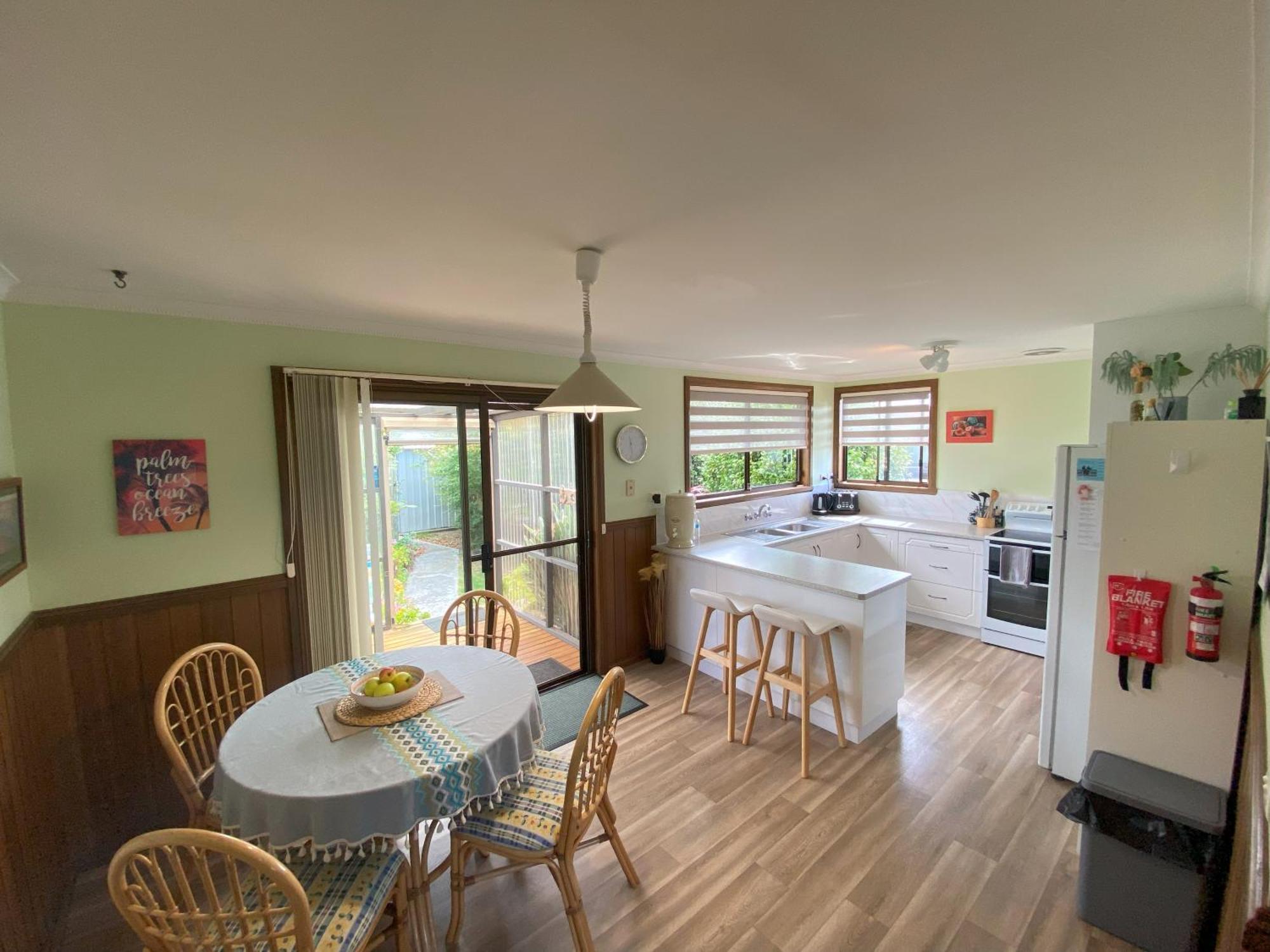 Parnella - Pet Friendly Holiday home
