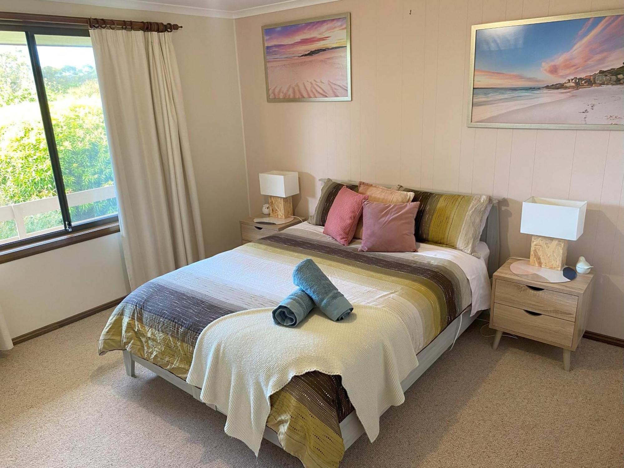 Parnella - Pet Friendly Holiday home *