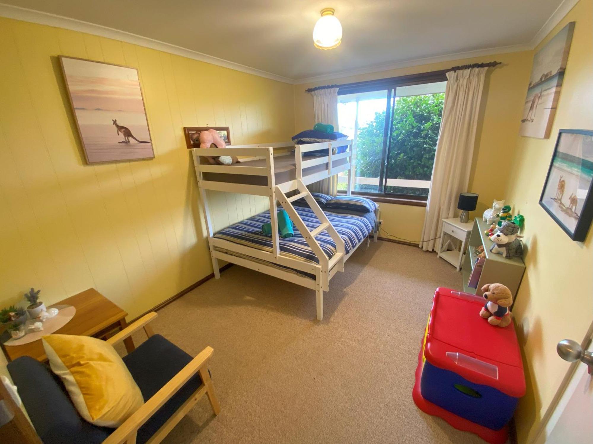 Parnella - Pet Friendly Holiday home *